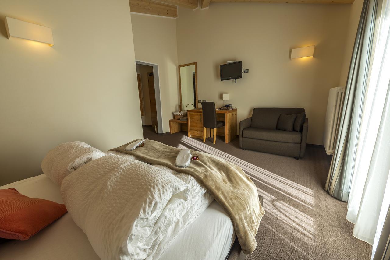 Superior Double or Twin Room,640873167:JPEG